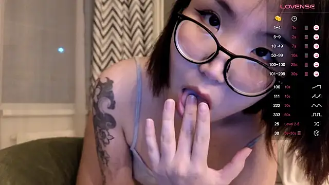 nullgirl online show from 02-11-26, 02:22