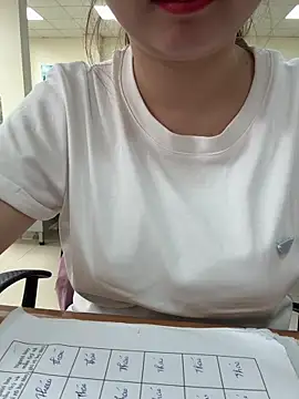 Donna9696 online show from 04-06-26, 01:12