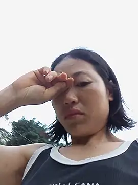 Snapshot of kotaka-shoow chatting on 05-17-26, 11:21 kotaka-shoow online show from 05-17-26, 11:21