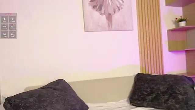 Snapshot of chloe_peach_ chatting on 03-30-26, 12:50 chloe peach online show from 03-30-26, 12:50