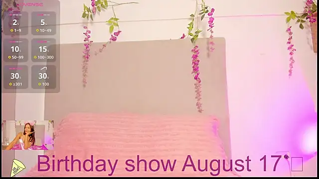 chloe peach  online show from 07-21-26, 12:28