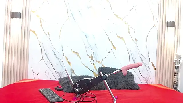 Zoey Taylor07 online show from 04-17-26, 01:36