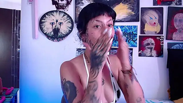 MelisaVelvet online show from 04-12-26, 08:01