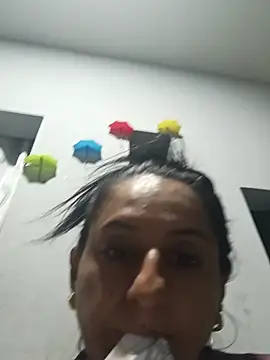 Luna seductora12 online show from 02-21-26, 02:35