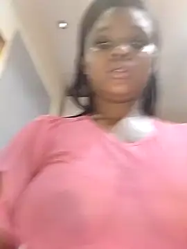 LUNAARXO1 online show from 02-08-26, 12:19