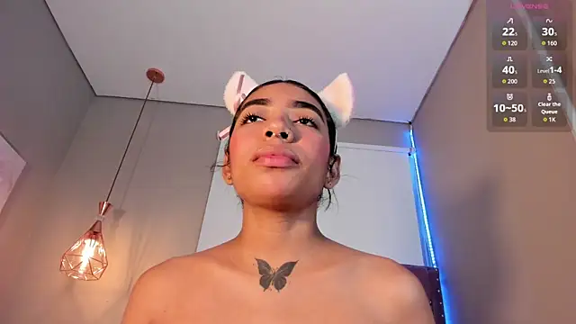 Scarlet Vixen  online show from 04-05-26, 12:45