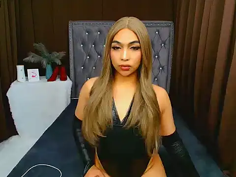 Clea Moore online show from 02-25-26, 06:35