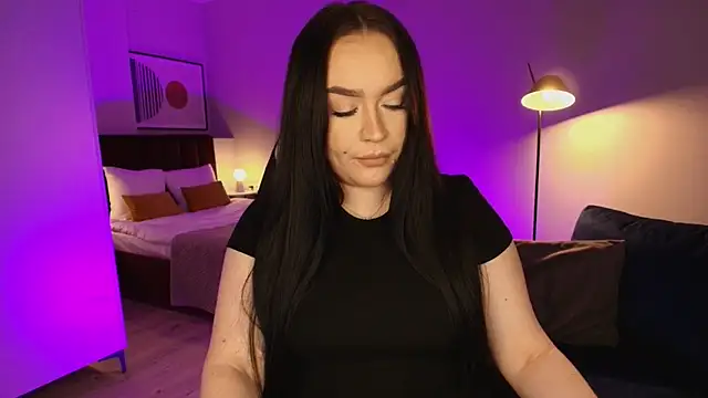 Snapshot of tinafox_ chatting on 02-12-26, 08:14 tinafox online show from 02-12-26, 08:14