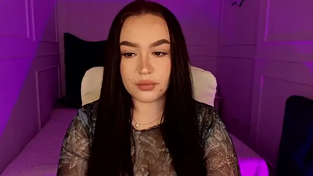 Snapshot of tinafox_ chatting on 03-03-26, 08:32 tinafox online show from 03-03-26, 08:32