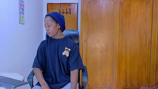 samirths boy  online show from 03-31-26, 07:05