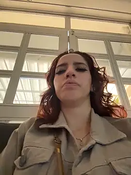 elodie rouge online show from 06-19-26, 12:33