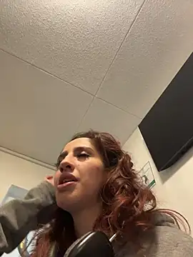 elodie rouge online show from 07-15-26, 11:50