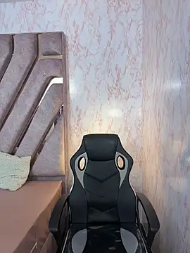 elodie rouge online show from 02-10-26, 12:37