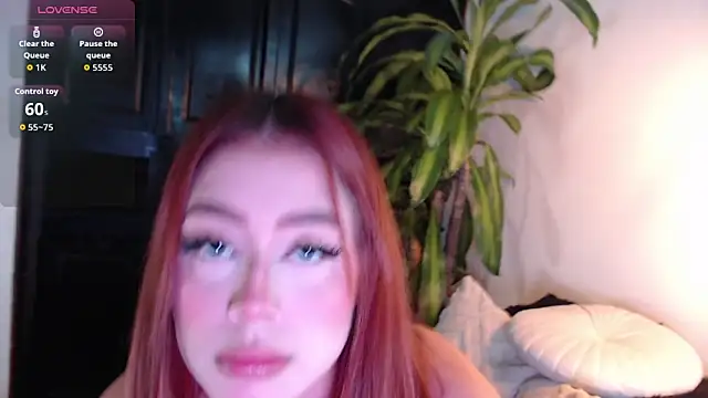 Snapshot of Mia_Volkova_ chatting on 05-26-26, 03:10 Mia Volkova online show from 05-26-26, 03:10