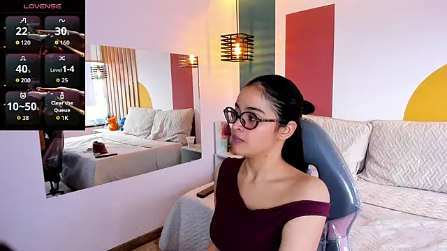 VanessaDoofenshmirtz online show from 07-17-26, 08:28
