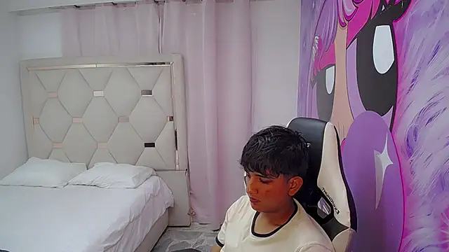 Maxwell boys online show from 02-18-26, 03:15