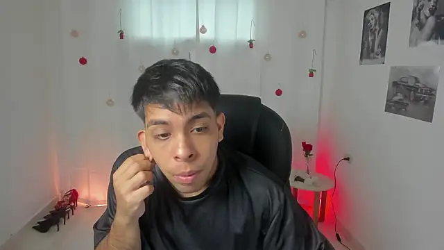 Snapshot of shooting_wilson chatting on 02-02-26, 06:18 shooting wilson online show from 02-02-26, 06:18