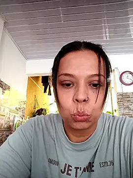 Snapshot of RossyAlvarez chatting on 06-23-26, 05:22 RossyAlvarez online show from 06-23-26, 05:22