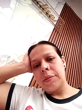 Snapshot of RossyAlvarez chatting on 04-22-26, 02:57 RossyAlvarez online show from 04-22-26, 02:57