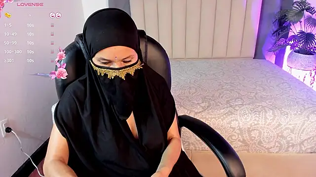 Latifa ali online show from 03-11-26, 01:54