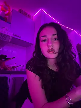 claraaaa06 online show from 02-04-26, 09:54