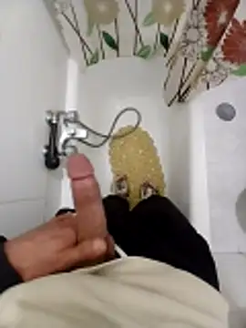 Snapshot of Joker12085 chatting on 02-05-26, 12:50 Joker12085 online show from 02-05-26, 12:50