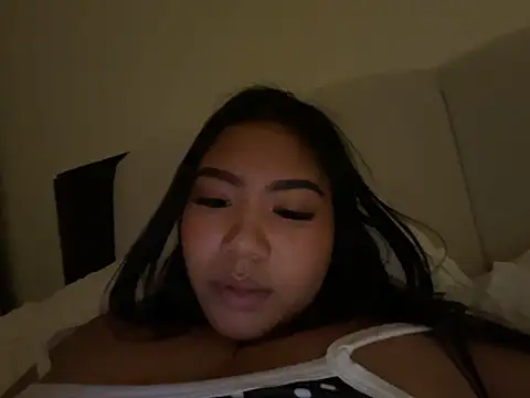 TitiTinyThai online show from 05-15-26, 11:47