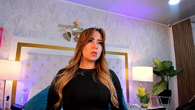 Xara Shadow online show from 02-24-26, 09:37