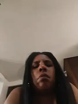 Zeyllyjhonson online show from 06-02-26, 01:33