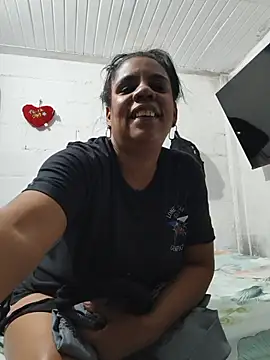 Zeyllyjhonson online show from 05-24-26, 04:07
