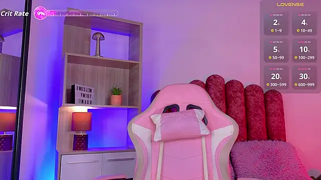 Snapshot of Eli-Bluee chatting on 02-12-26, 02:28 Eli-Bluee online show from 02-12-26, 02:28