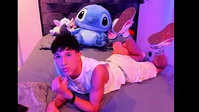 Adam hottie online show from 03-12-26, 07:45