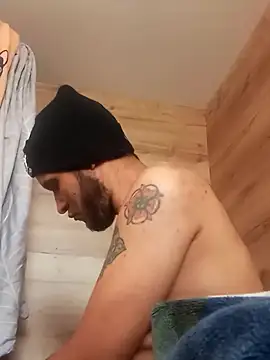 Snapshot of ELARKIMAN chatting on 01-15-26, 03:26 ELARKIMAN online show from 01-15-26, 03:26