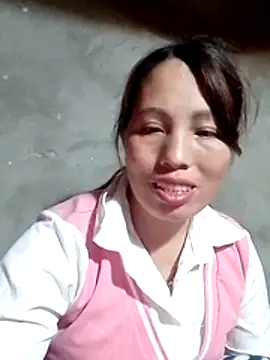 Gummiesu online show from 02-23-26, 08:42