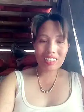 Snapshot of Gummiesu chatting on 05-16-26, 06:34 Gummiesu online show from 05-16-26, 06:34