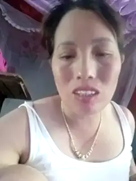 Gummiesu online show from 04-10-26, 09:27