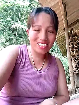 Gummiesu online show from 04-11-26, 07:45