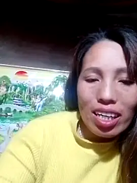 Snapshot of Gummiesu chatting on 05-10-26, 01:57 Gummiesu online show from 05-10-26, 01:57