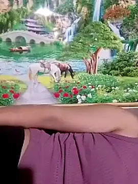 Gummiesu online show from 04-15-26, 01:59