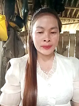 Bling sexy online show from 02-15-26, 05:08