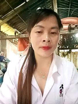 Bling sexy online show from 04-15-26, 12:49