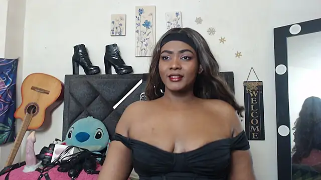 Snapshot of Natashabella___ chatting on 05-28-26, 01:24 Natashabella online show from 05-28-26, 01:24