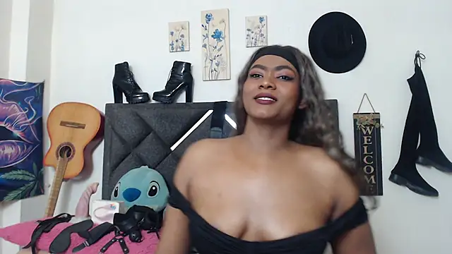 Natashabella    online show from 06-30-26, 11:10