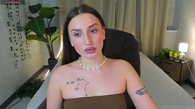 Celine Coello online show from 03-28-26, 11:00