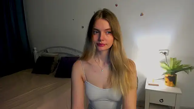 Maily  Trees online show from 02-10-26, 11:42