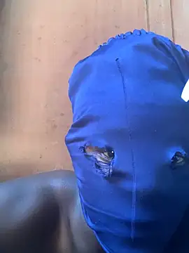 Snapshot of taitaimont chatting on 01-18-26, 12:19 taitaimont online show from 01-18-26, 12:19