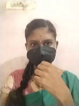 Snapshot of Tamil_Nathiya1 chatting on 06-11-26, 05:26 Tamil Nathiya1 online show from 06-11-26, 05:26
