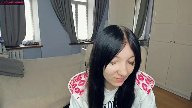 RoxanneComisky online show from 02-08-26, 06:55