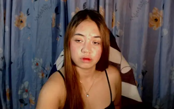 pinay mayahiga online show from 04-14-26, 12:43