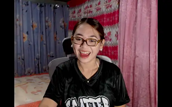 pinay mayahiga online show from 07-19-26, 01:19